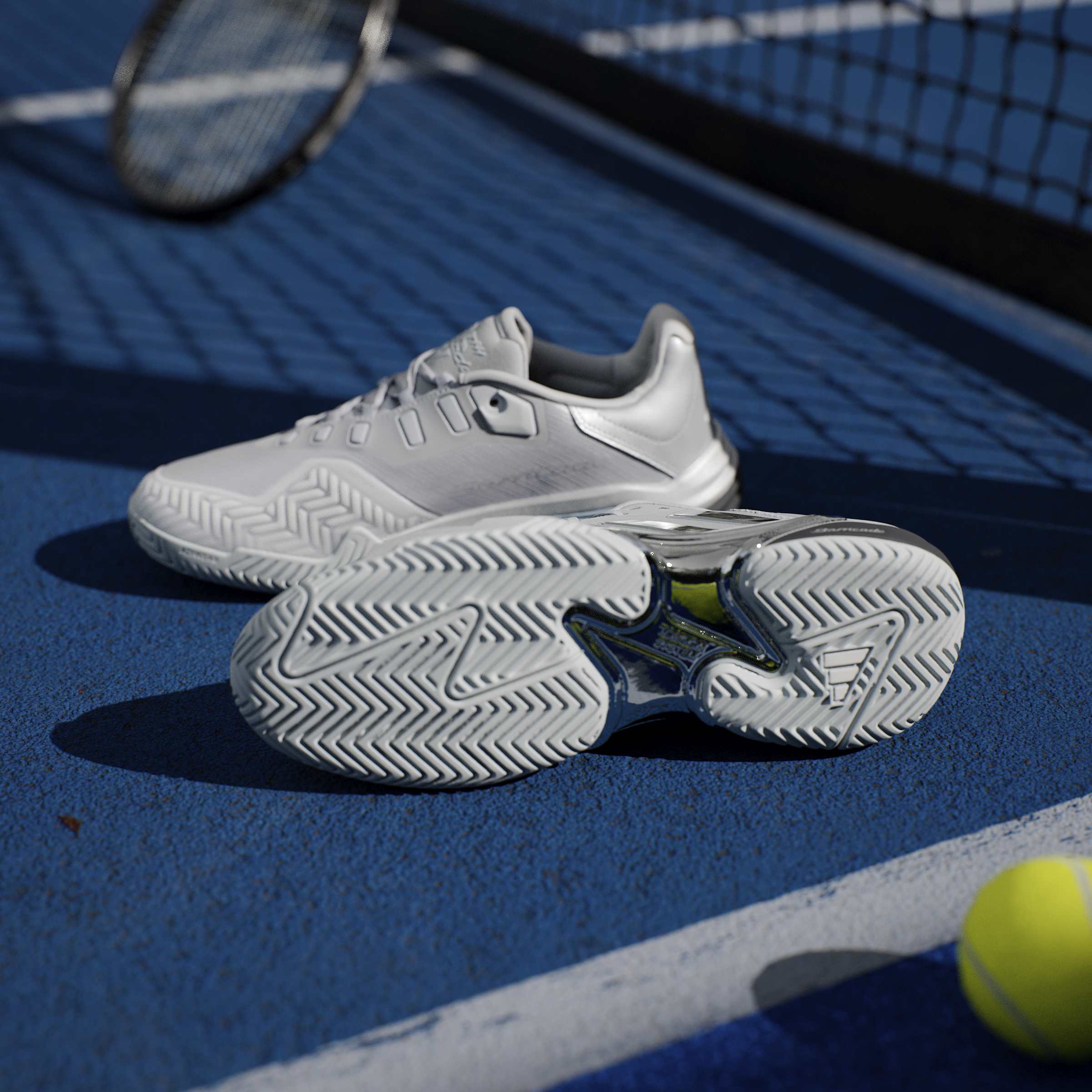 ‏‏jp5379 16 Footwear Photography Heromrktng View 4 עותק