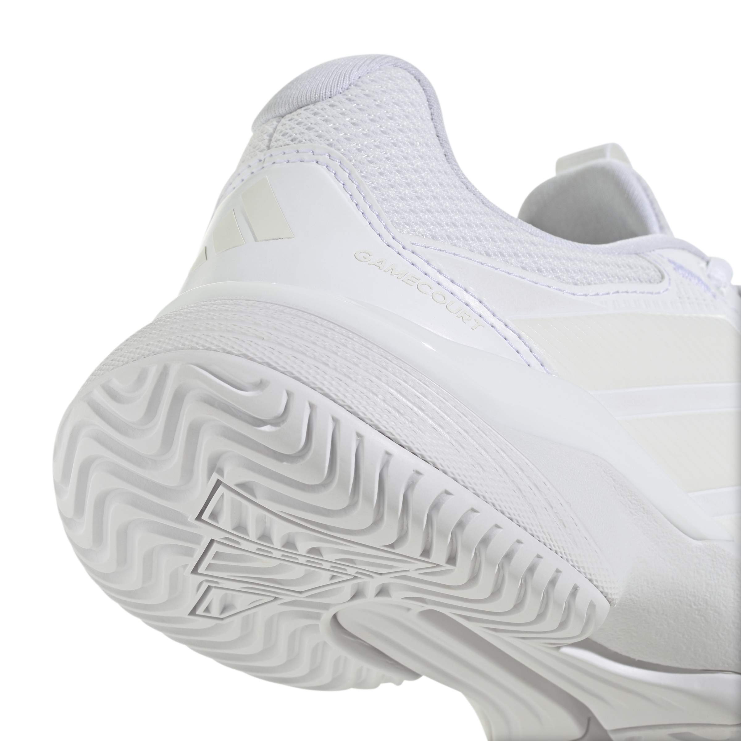 Ki3600 9 Footwear Photography Detail View 2 White