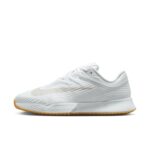 נעלי טניס נשים נייקי NIKECOURT VAPOR PRO 3 לבן — פרופיל שמאלי