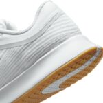 נעלי טניס נשים נייקי NIKECOURT VAPOR PRO 3 לבן — תקריב פרטים