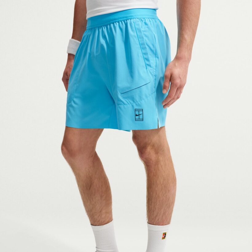 מכנסי טניס גברים נייקי NIKECOURT ADVANTAGE 6 אינץ׳ כחול — תקריב הפריט