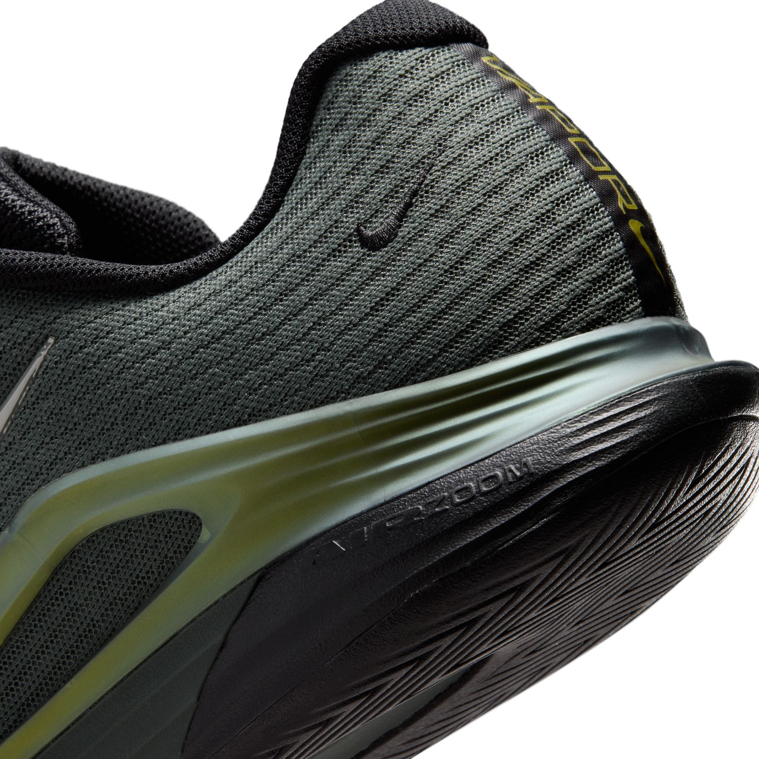 נעלי טניס גברים נייקי NIKECOURT VAPOR 12 PREMIUM ירוק קאמו — תקריב פרטים