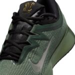 נעלי טניס גברים נייקי NIKECOURT VAPOR PRO 3 PREMIUM ירוק קאמו — תקריב פרטים
