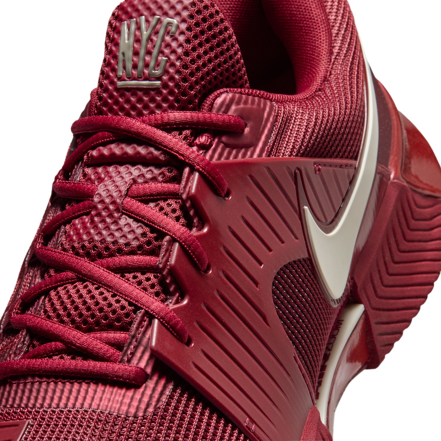 נעלי טניס גברים נייקי NIKECOURT ZOOM GP CHALLENGE 1.5 PREMIUM אדום — תקריב פרטים