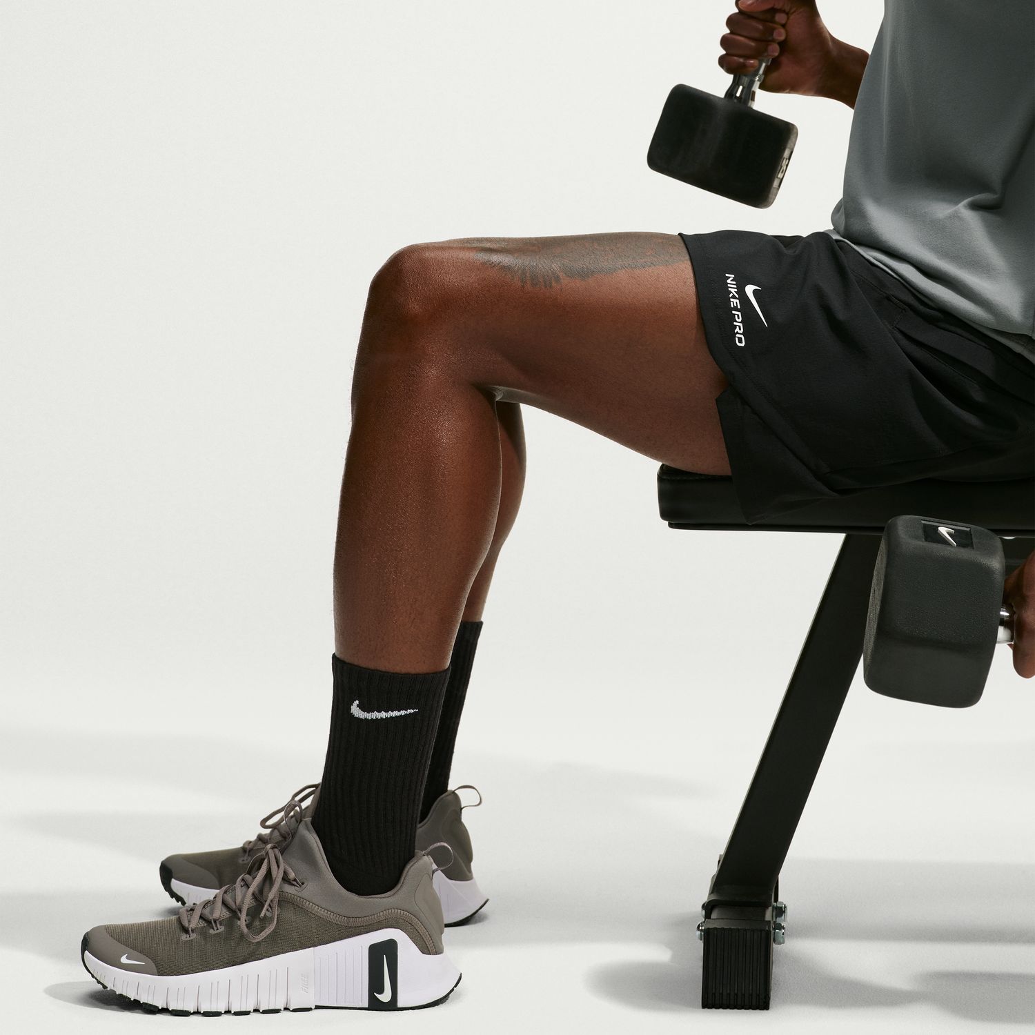 NIKE EVERYDAY CUSHIONED TRAINING CREW SOCKS (6 PAIRS) גרבי טניס נייקי